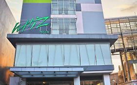 Whiz Hotel Cikini Jakarta